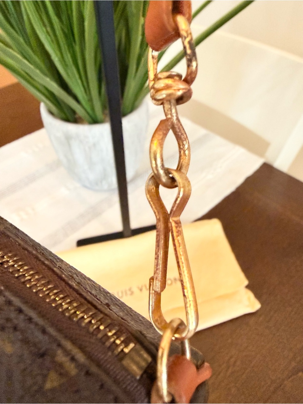 Louis Vuitton Mini Papillon Pochette - Picture 5 of 8